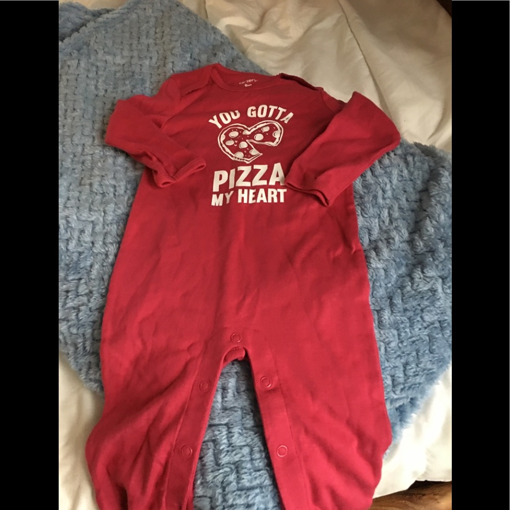 “You gotta pizza my heart” onsie 9 months